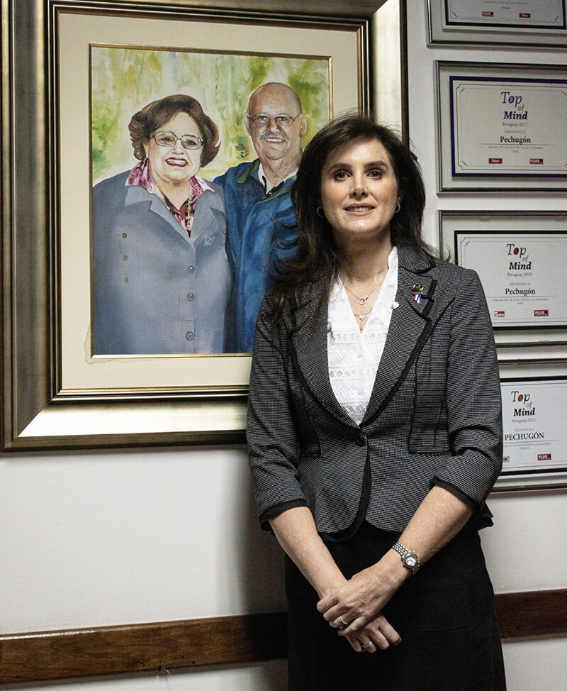 Blanca-Ceuppens-Pte.-Granja-Avicola-La-Blanca Blanca Ceuppens-Pte.-Granja-Avicola-La-Blanca